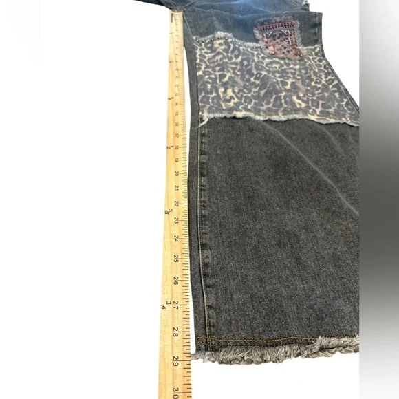 POL Studded Patch Jeans Size Large Charcoal Gray High Rise Button Fly Wide Leg - Picture 15 of 15